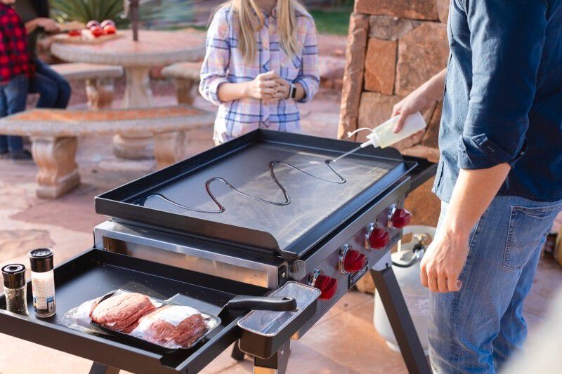 Camp Chef 30-Inch 4-Burner Freestanding / Countertop Propane Gas Commercial  Style Flat Top Griddle - FTG600P