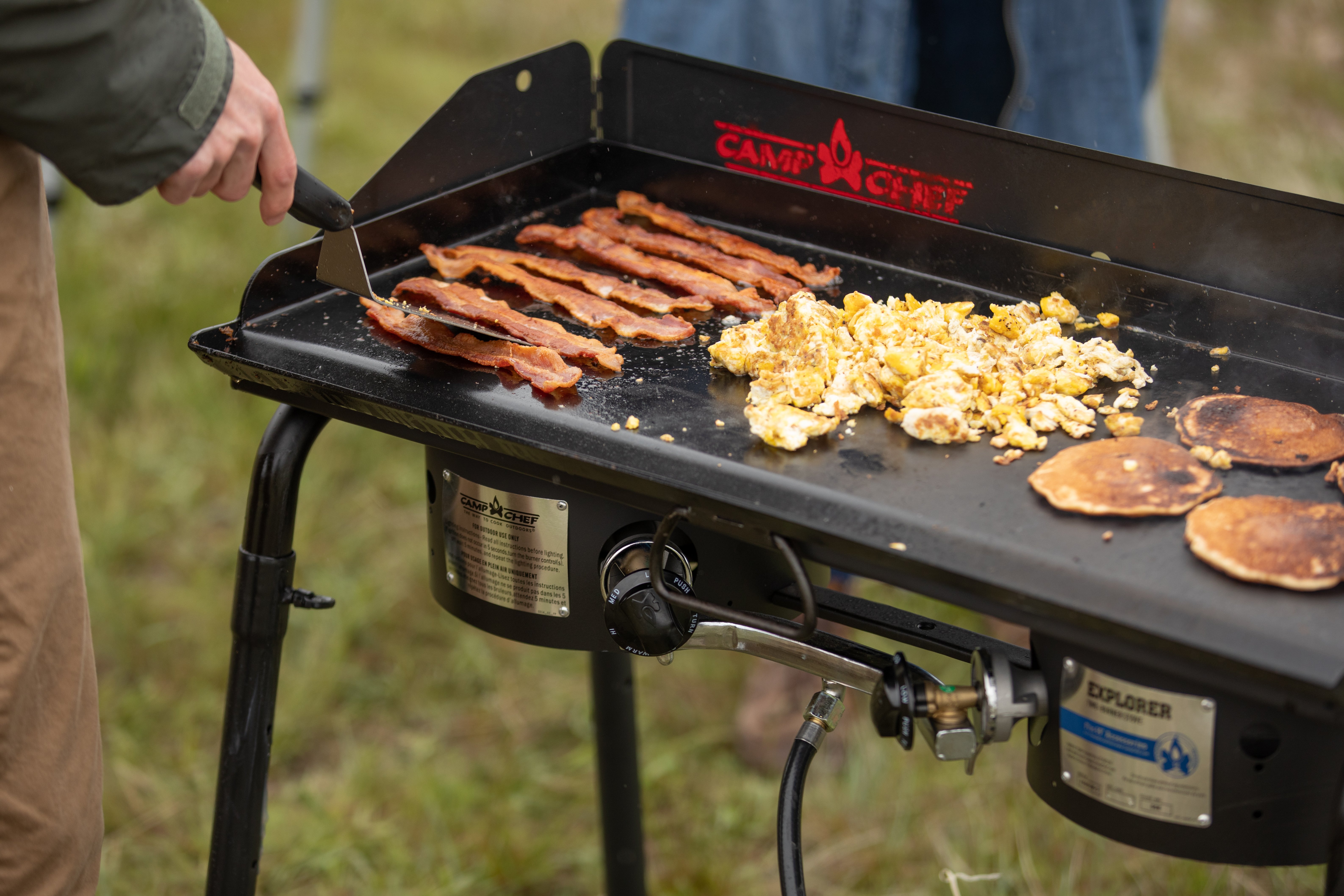 Explorer 14 Griddle Bundle Details